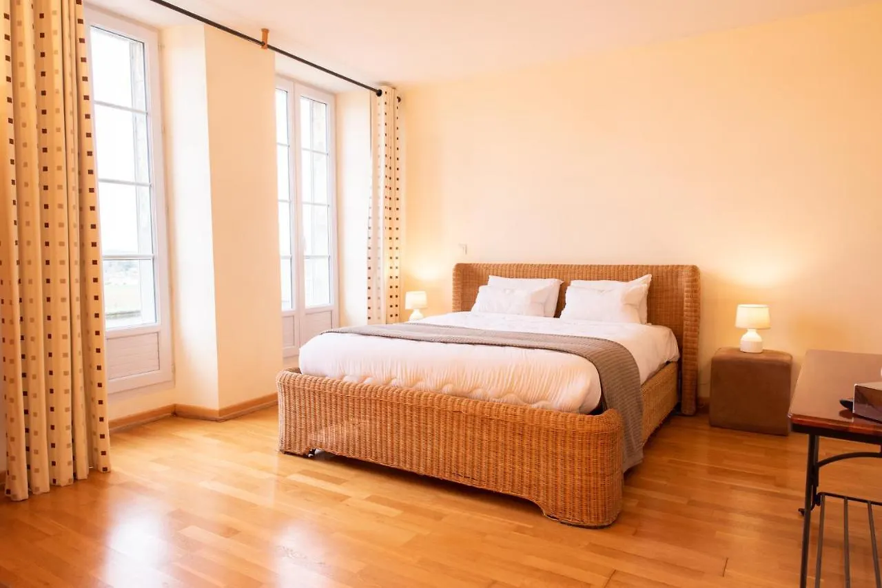 Hotel Bellevue Puy-l'Eveque